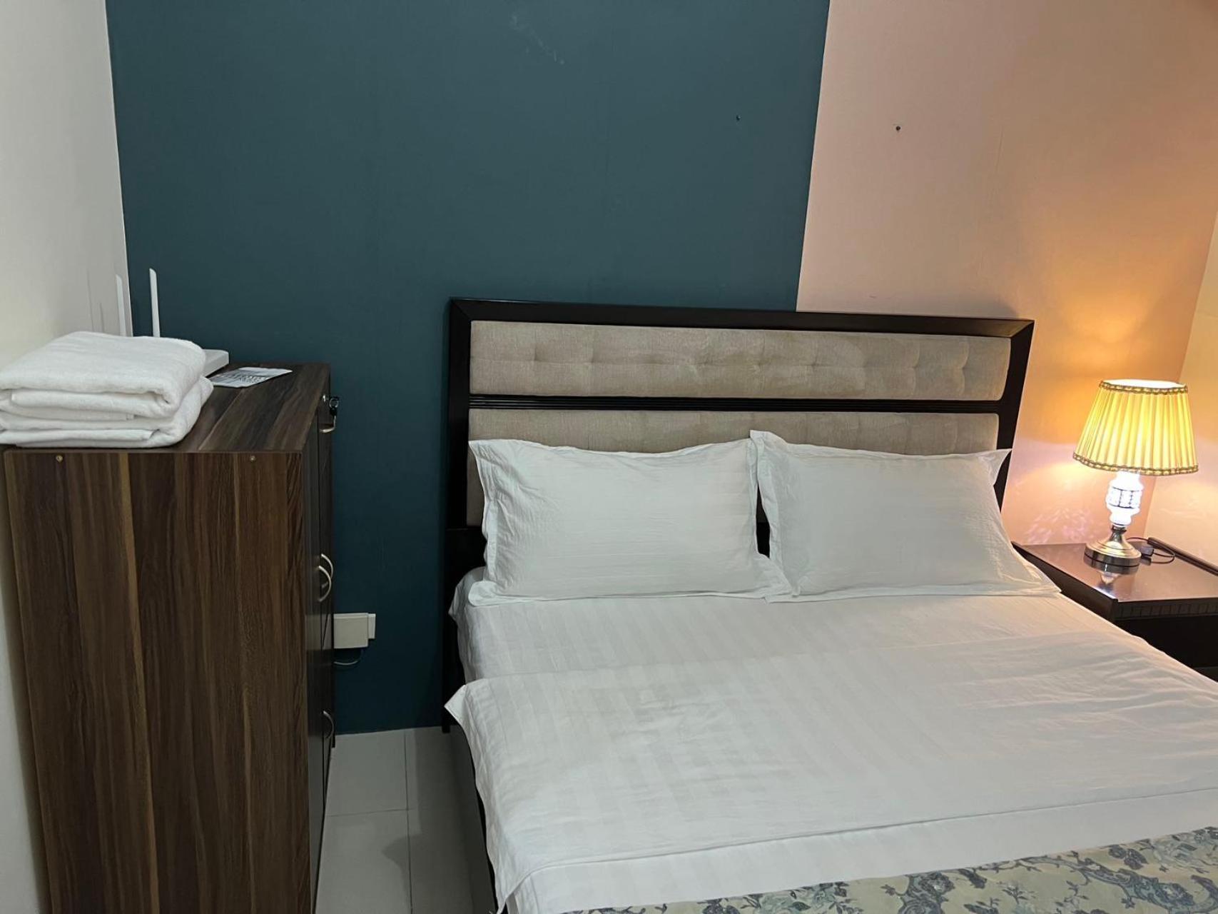 Grand Riviera Suites Manila Exterior photo